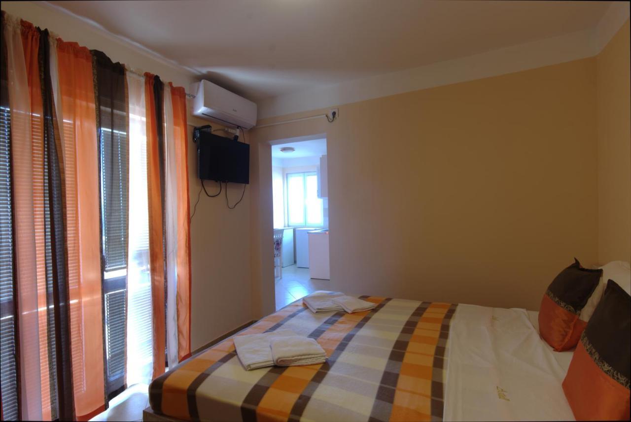 Apartments Astel Bar Kültér fotó